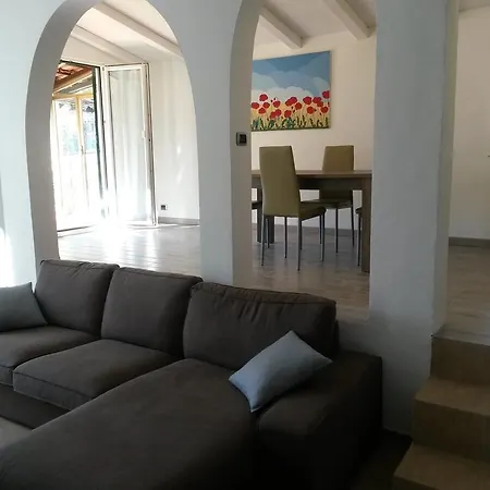 Apartament In Isolabona